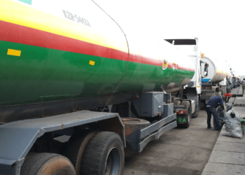 Nigerian Oil Marketers Denounce Oil De-Dollarization Policy