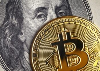 Robert Kiyosaki: Bitcoin Might Be a Scam, but the US Dollar Is Worse