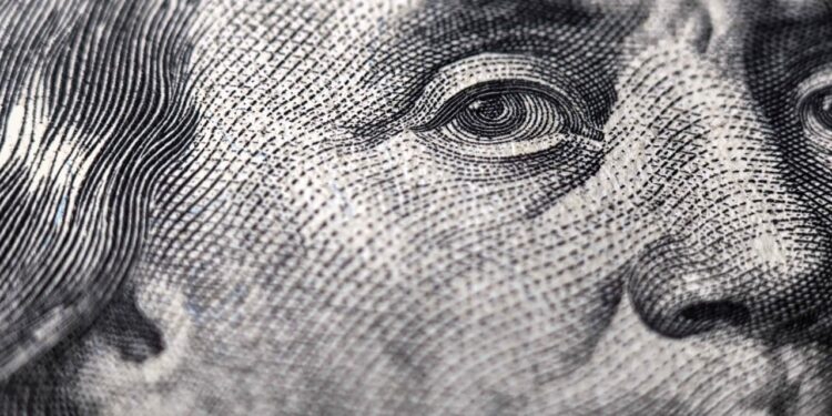 US Lawmaker: Stablecoins Key to Strengthening Dollar’s Dominance