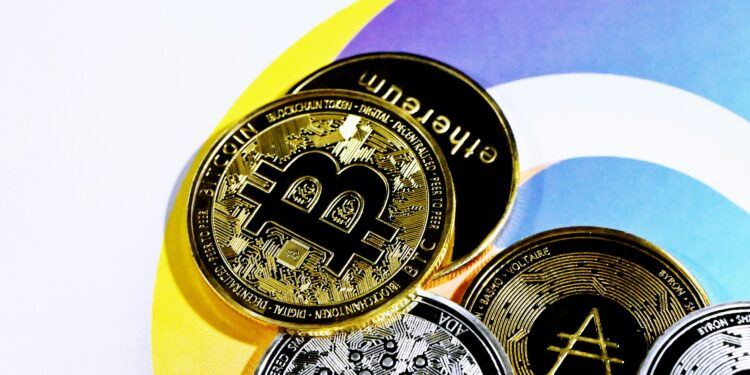 Bitcoin And Altcoins Fischer Transform Indicator Turn Bearish For The First Time Since 2021