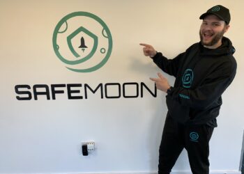 SafeMoon CEO Set To Face Trial Despite DOJ Crypto Memo