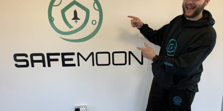 SafeMoon CEO Set To Face Trial Despite DOJ Crypto Memo