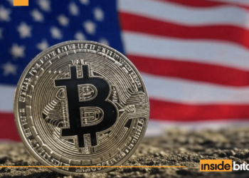 BlackRock CEO Warns Bitcoin Could Threaten Dollar Dominance