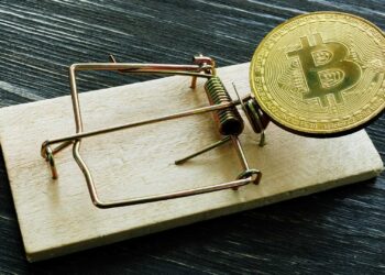 Bitcoin Kingpin Or Con Artist? SEC Charges Crypto, Forex Firm Owner Over $200M Fraud