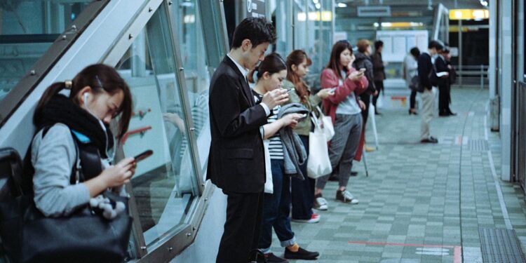 South Korea’s Youth Investors Make Bold Shift