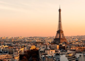 33% French Catch The Bug, Italians Go Full Bull