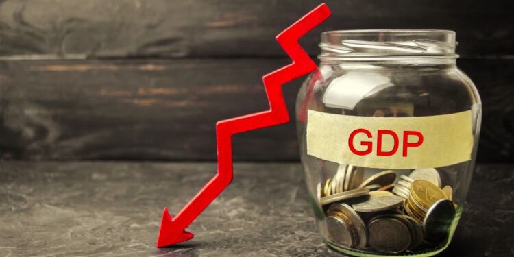 Bitcoin Dips Slightly as US Economy Shrinks