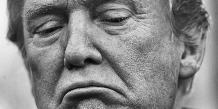 TRUMP and MELANIA Meme Coins Surge After DC Dinner Offer to Top Holders