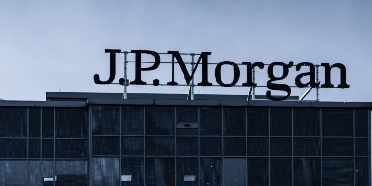 JPMorgan Says Bitcoin’s Safe-Haven Appeal Is Crumbling Fast
