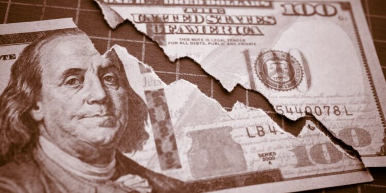 US Dollar Safe-Haven Status in Jeopardy as Tariffs Erode Global Trust, Expert Warns
