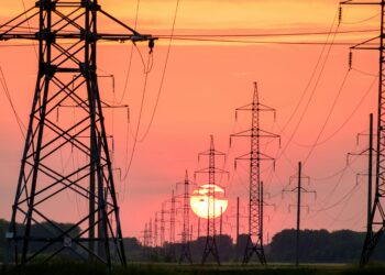 Bitcoin Mining Banned in Kuwait as Power Grid Reaches Breaking Point