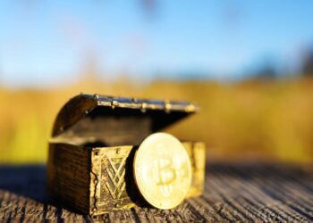 River CEO: Businesses Increasingly Buying Bitcoin