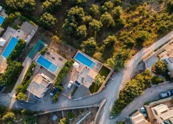 Gallup Poll: Real Estate and Gold Still Preferred as Long-Term Investments in US