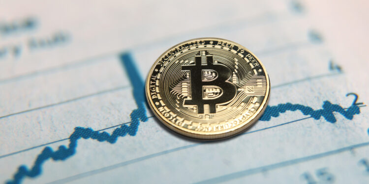 Bitcoin Open Interest Lags Despite Price Action Above $100,000 — Analytics Firm Suggests Caution