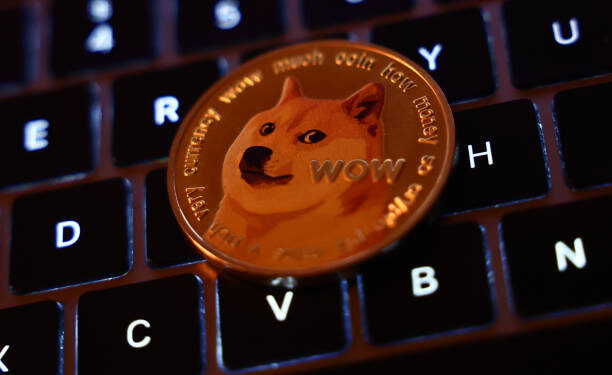 Looking To Buy The Dogecoin Dip Below $0.2? Analyst Says Wait For This To Happen First