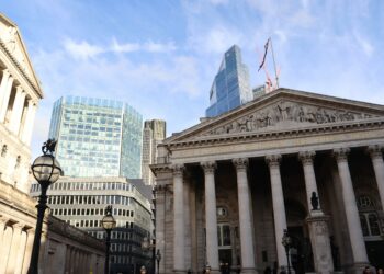 Bitcoin’s Next Big Buyer? Saylor Points To Bank Of England