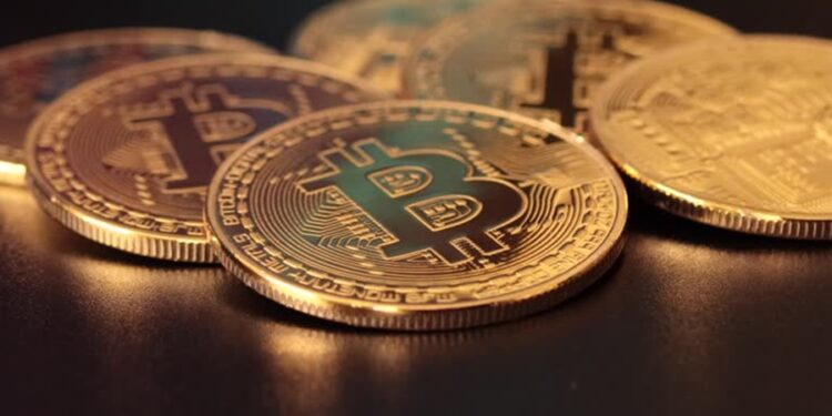 Bitcoin Tipped For $340,000 Target If This Support Level Holds – Details