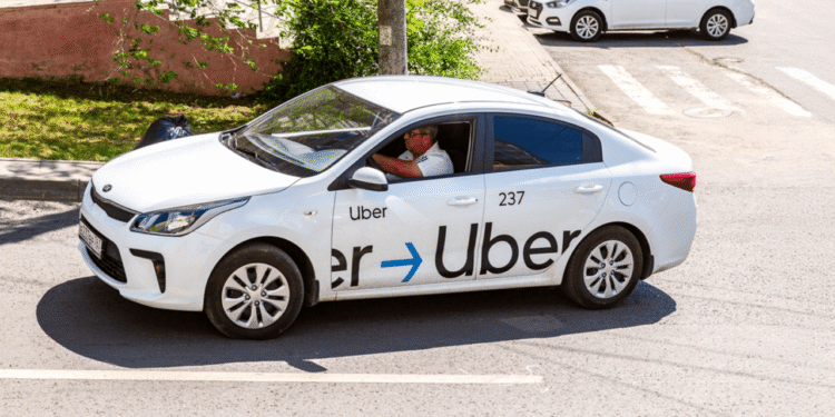 Uber Eyes Stablecoins to Cut Global Payment Costs, CEO Says Bitcoin Is a ‘Proven Commodity’