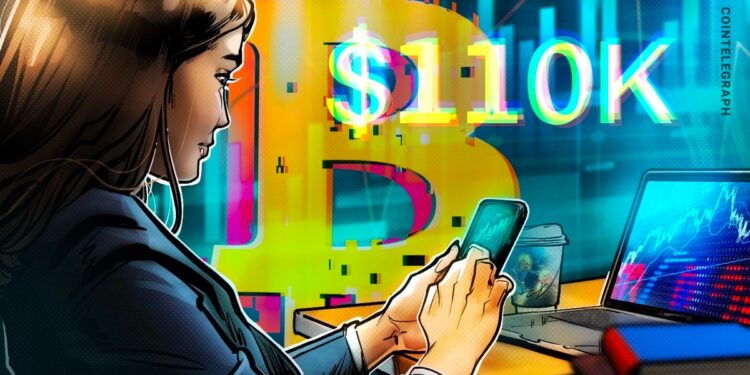 Bitcoin Faces Resistance as Bearish Divergences Emerge