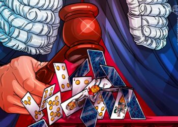 Former rugby player sentenced for $900,000 crypto Ponzi