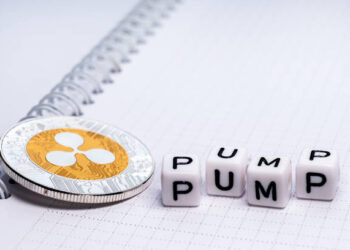 Analyst Predicts 50% “Moonshot” For XRP Price If This Line Breaks