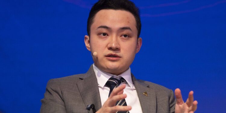 Tron Founder Justin Sun Sues Bloomberg