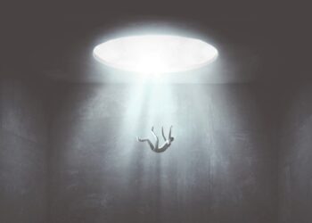 Bitcoin Tumbles in the Face of High Inflation and New Tariff Pressure