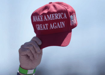 ‘Make America Wealthy Again’ — Trump Executive Order Opens 401(k)s to Bitcoin