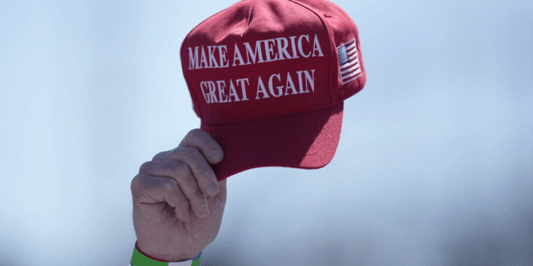 ‘Make America Wealthy Again’ — Trump Executive Order Opens 401(k)s to Bitcoin