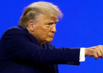 Trump Fires Commissioner of Labor Statistics Erika McEntarfer