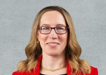 SEC’s Hester Peirce Apologizes For Agency’s Past Moves, Unveils Personal NFT Plans