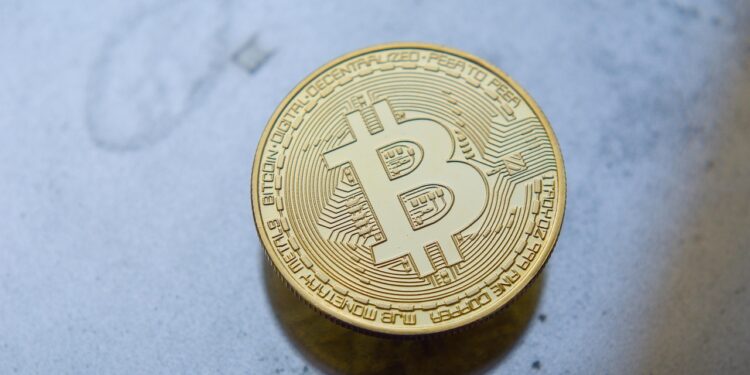 Lower Bitcoin Dominance Reinforces Altcoin Strength — Here’s How