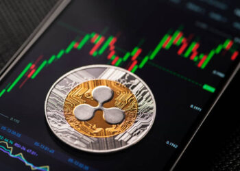 Analyst Highlights 2 Scenarios That Sends XRP Price To $9.6 And $33