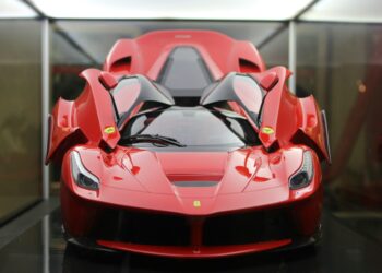 Ferrari Over HYPE? Arthur Hayes Cashes Out for Speed