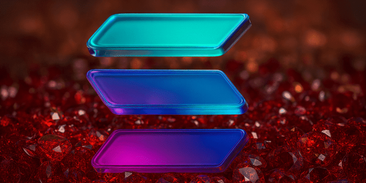 Analysts Target $460 as Solana Breaks out of Bullish Triangle