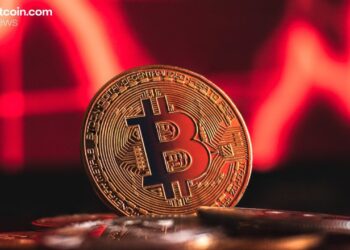 Robert Kiyosaki Calls out Fake Panic—Says He’ll Buy More Bitcoin if It Crashes