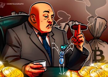 Bitcoin Whale Sells $1.3B BTC As Institutions Buy 40% Bitcoin ETFs