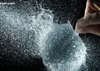 Billionaire Ray Dalio Issues Dire Bubble Warning as Wealth Gaps and Fiscal Strain Deepen