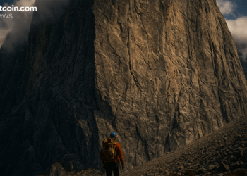 Wall of Resistance: Cryptoquant Warns of Fading Demand as Bitcoin Falls Toward Critical Support