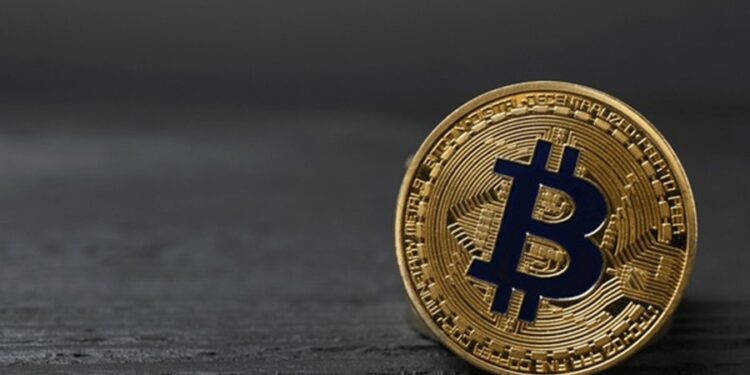 Bitcoin SOPR Reveals Massive Profit-Taking Amid Long-term Holders — Is BTC In Trouble?