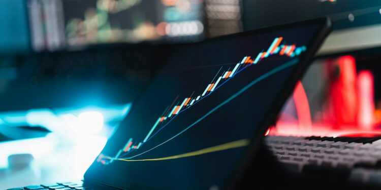 Here Are The Reasons Why XRP’s Technical Structure Favors Upside Than Down Over Next Six Months