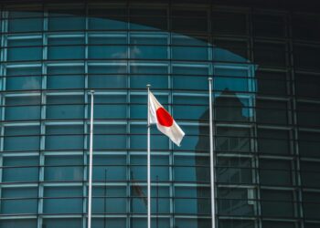 Japan To Reshape Crypto Taxation System In 2026 – Report