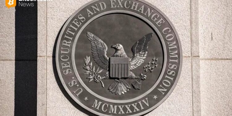 SEC Sounds Alarm as Crypto Scammers Flood Group Chats With AI-Powered Cons