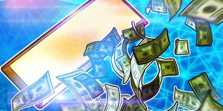 Stablecoin Fall Shows BTC, Crypto is Losing Capital to Gold