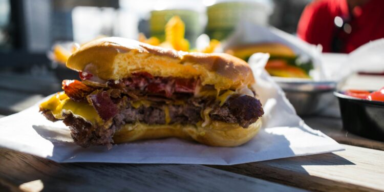 Steak ’N Shake Doubles Down On Bitcoin With $10M Balance Sheet Boost