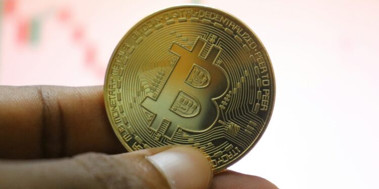 Bitcoin Faces Test After Venezuela Attack, Analyst Says