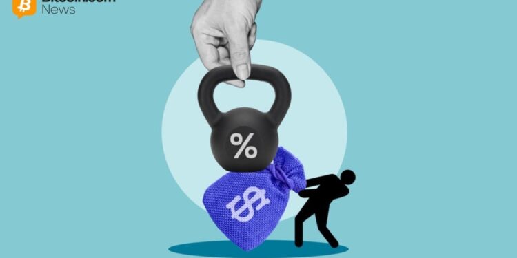 Bitcoin ETFs End 2025 Under Pressure as Outflows Deepen