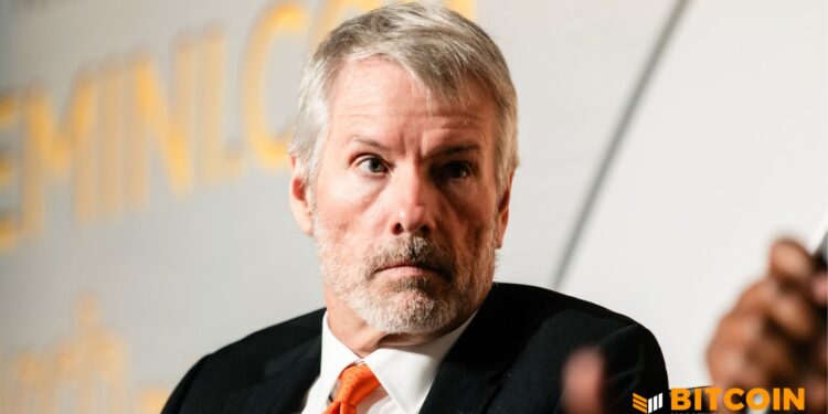 Strategy ($MSTR) Plummets 8% As Bitcoin Hits One‑Year Lows