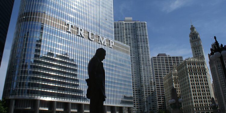 Trump-Linked Crypto Firm Gets $500 Million Boost From UAE: Report