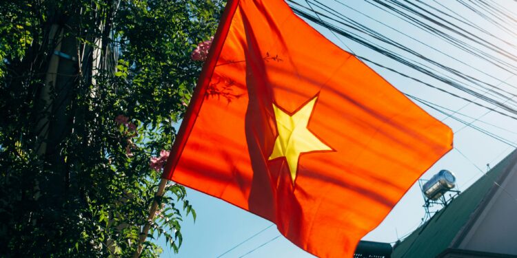 Crypto Traders In Vietnam Face New 0.1% Levy As Tax Rules Tighten